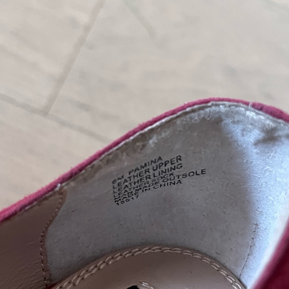Steve Madden red suede block heels - Picture 2 of 5